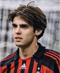 2021 大谷时刻：大谷翔平在赛季末收获“银棒奖”和“汉克·阿伦奖”