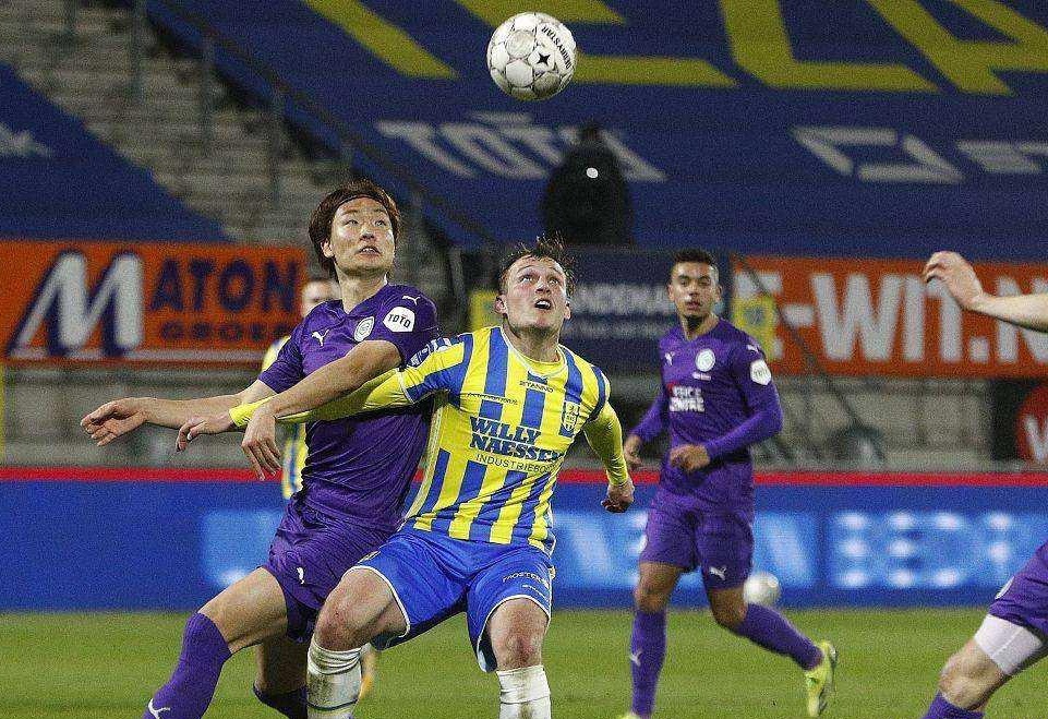 显沉寂的英 显沉寂的英