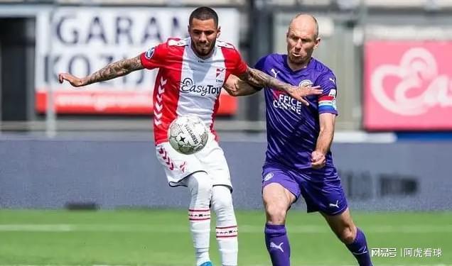 两支球队的 两支球队的