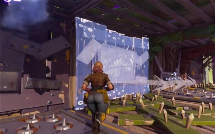 她在场上动 她在场上动